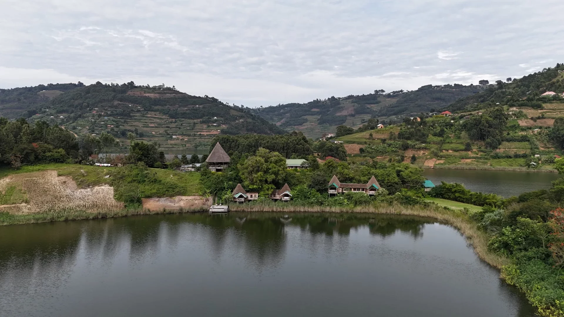 Paradise Eco-Hub Lodge